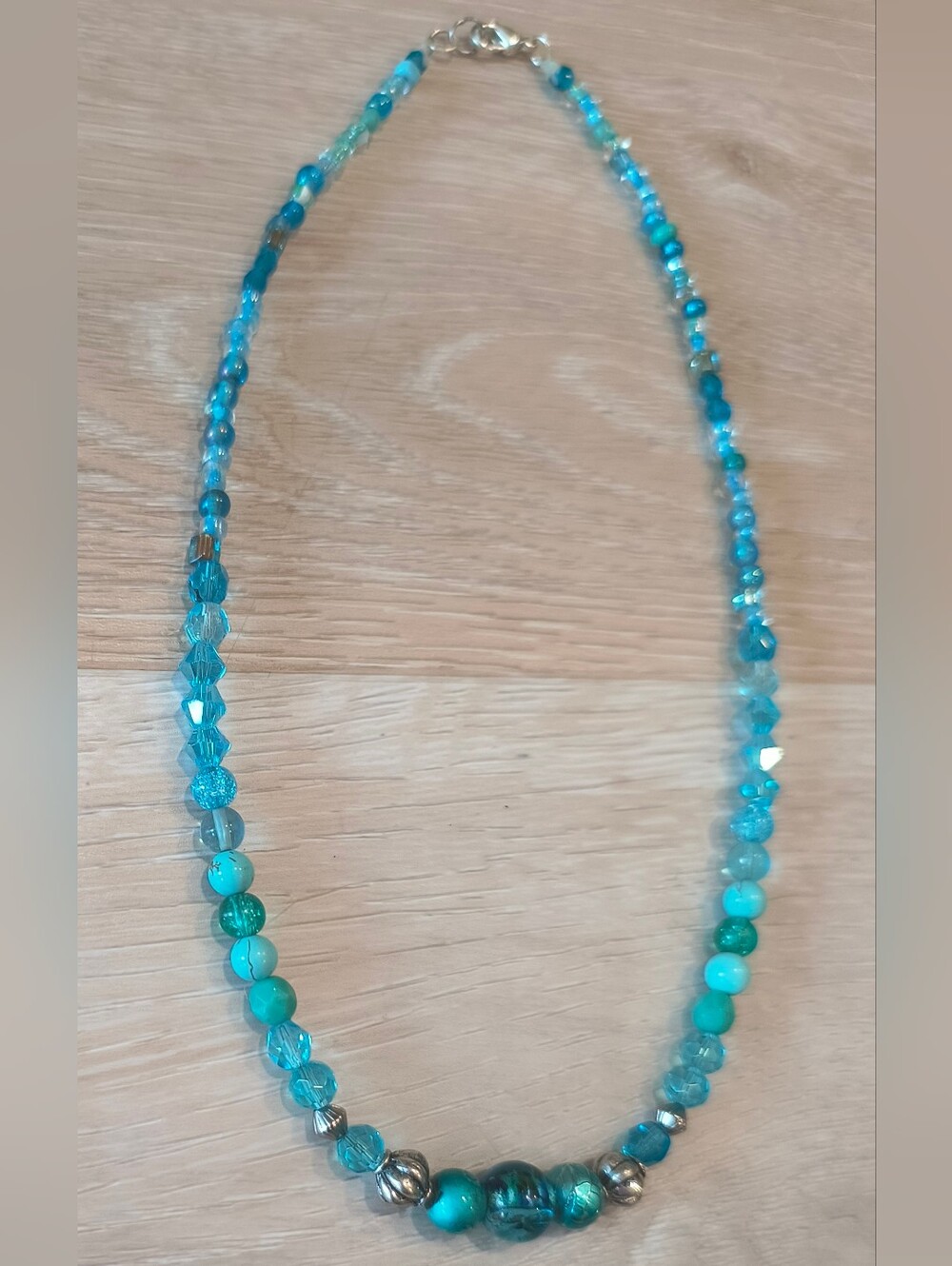 Handcrafted Beaded Necklaces Bundle - Picture 6 of 7